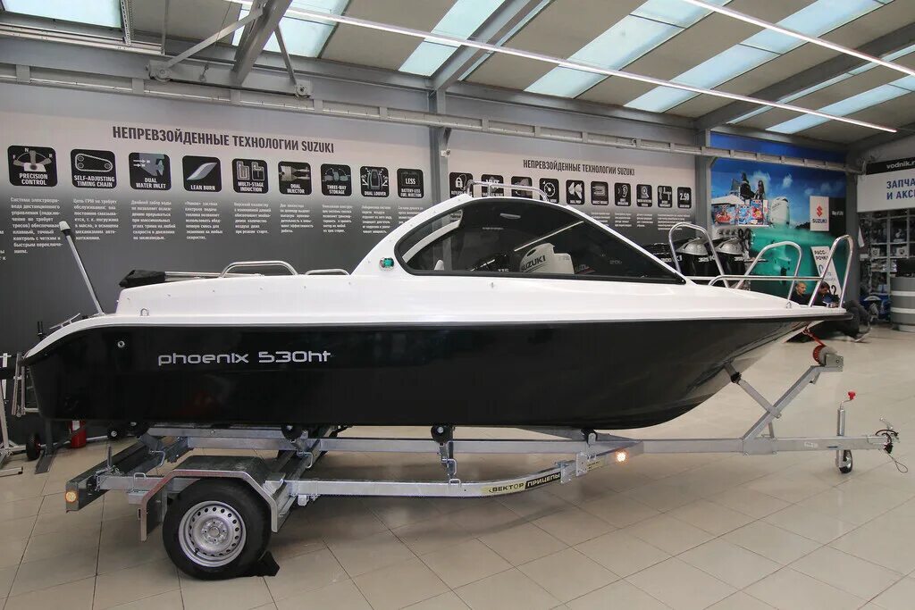 Phoenix 500. Катер phoenix 530ht. катер пхоеникс 530. спэв феникс 530. катер феникс 530 нт.