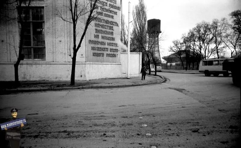 краснодар комсомольский 90-е. краснодар 1980 год. екатеринодар на чапаева. краснодар ссср. комсомольский микрорайон краснодара в ссср.