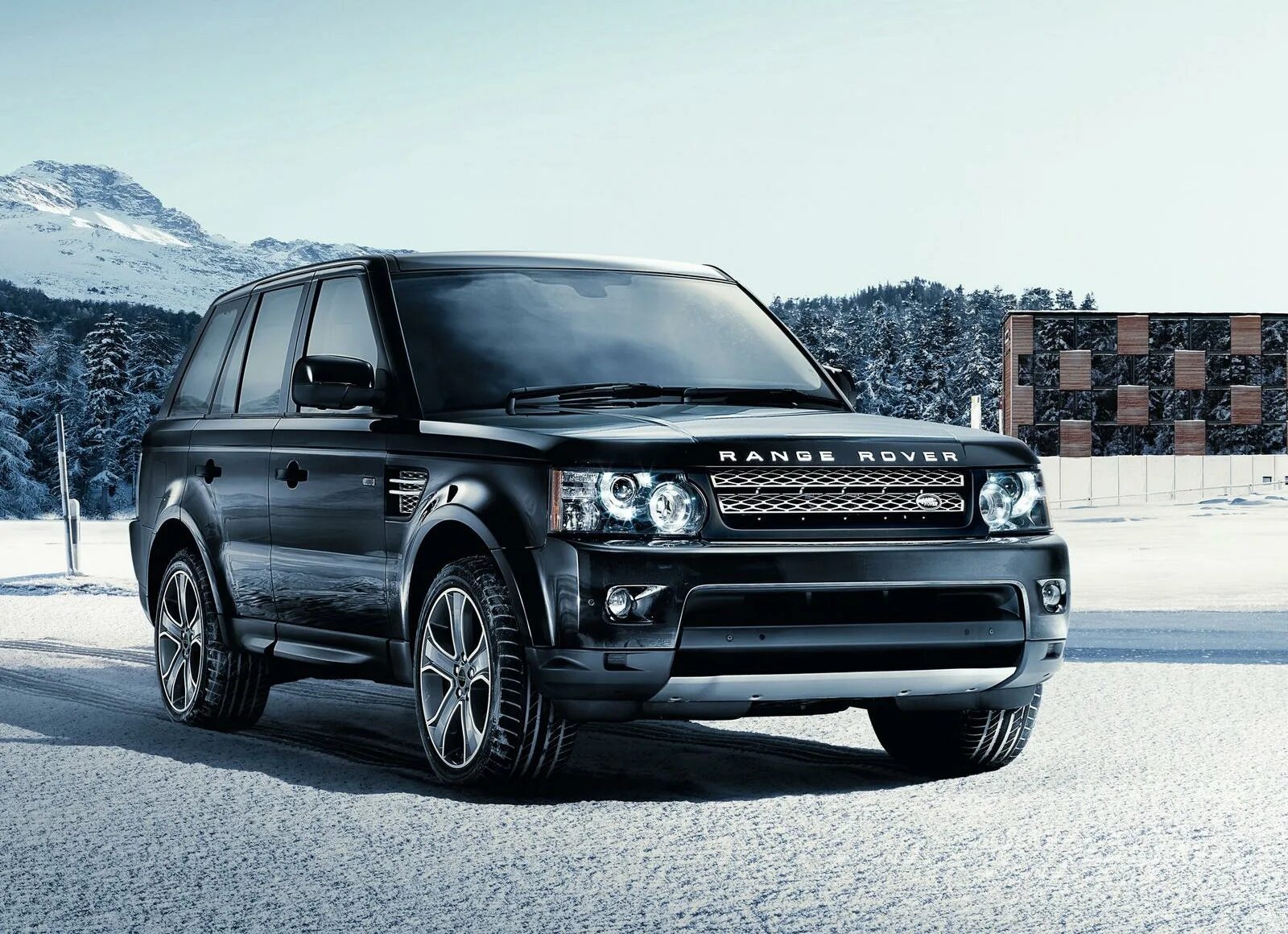 Land rover range rover sports. Ленд Ровер Рендж Ровер 2012. Лэнд Ровер Рэйндж Ровер 2012. Ленд Ровер Рендж Ровер спорт. Range Rover Sport 2012.