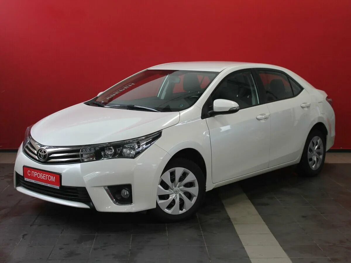 Toyota Corolla 2013. Тойота Королла 2013. Тойота Королла 2013 белая. Тойота Королла 2013 Рестайлинг. Королла 2013 купить