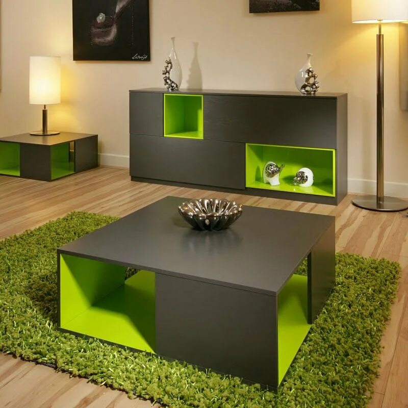 Зеленый цвет в интерьере. Зеленая мебель в интерьере. Сочетание зеленого в интерьере. Гостиная с зеленой мебелью.