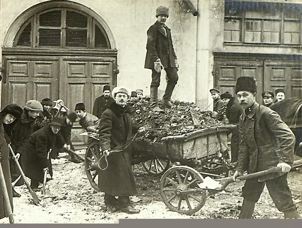 Повседневная жизнь советских людей 1920 1930. Петроград 20-е годы. Жизнь в 1930 годы Ленинград. Ленинград 1920 годы. Петроград 1920е.