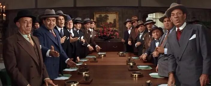 Ирландская мафия в чикаго. Робин и 7 гангстеров. Робин и 7 гангстеров. Робин и 7 гангстеров фильм. Мервин лерой робин и 7 гангстеров.