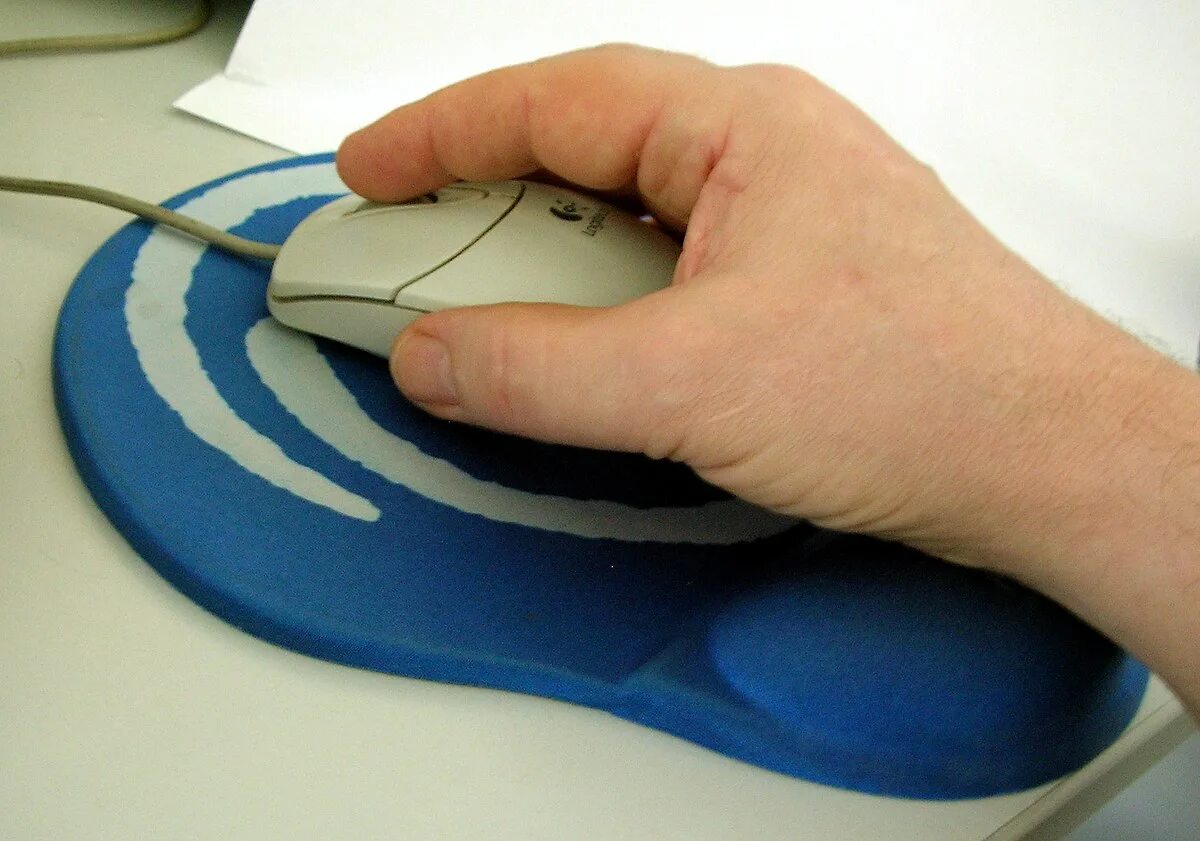 Mouse system. Mouse click sound.