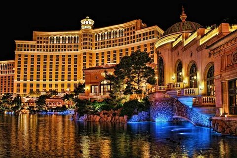File:Bellagio Casino and Hotel at Night.jpg - Wikipedia