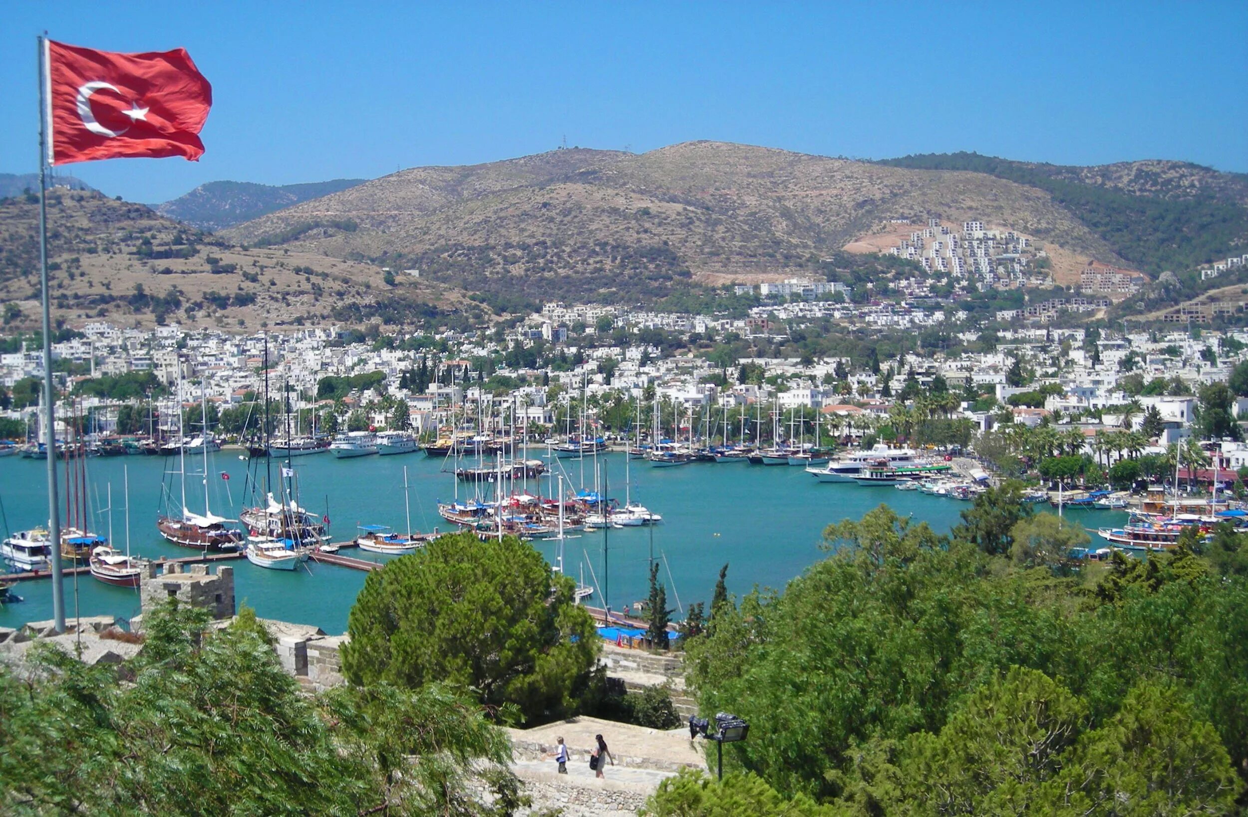 Ковид в турции. Порт Гюмюшлюк Бодрум. Bodrum Турция. Бодрум Эгейское. Bodrum, Muğla, Турция.