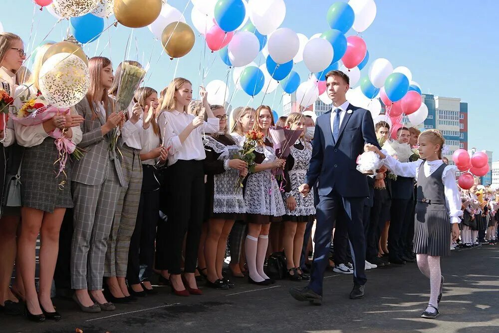 Пушкина. Брянский центр образования. Лицей номер 1 пушкина брянск. Брянский центр образования. Школа 71 брянск.