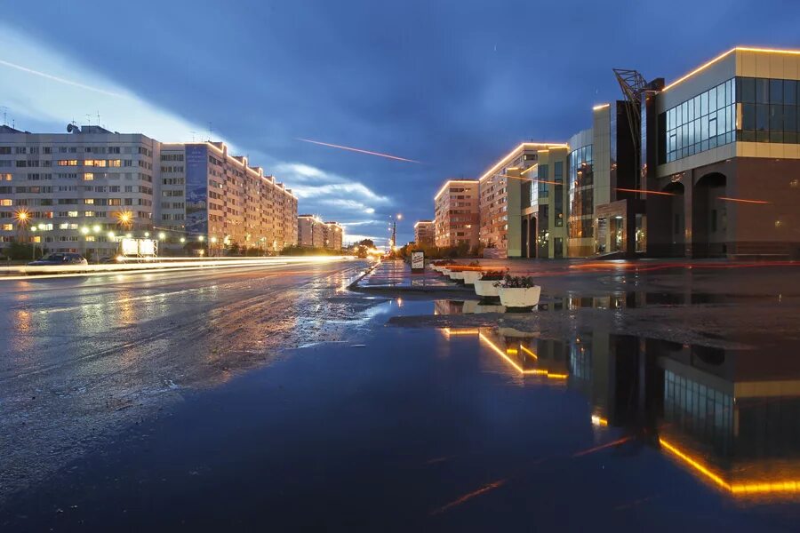 Фотографии нова. Новый Уренгой лето. Города Ямала новый Уренгой. Виды города новый Уренгой. Новый Уренгой Северная часть города.