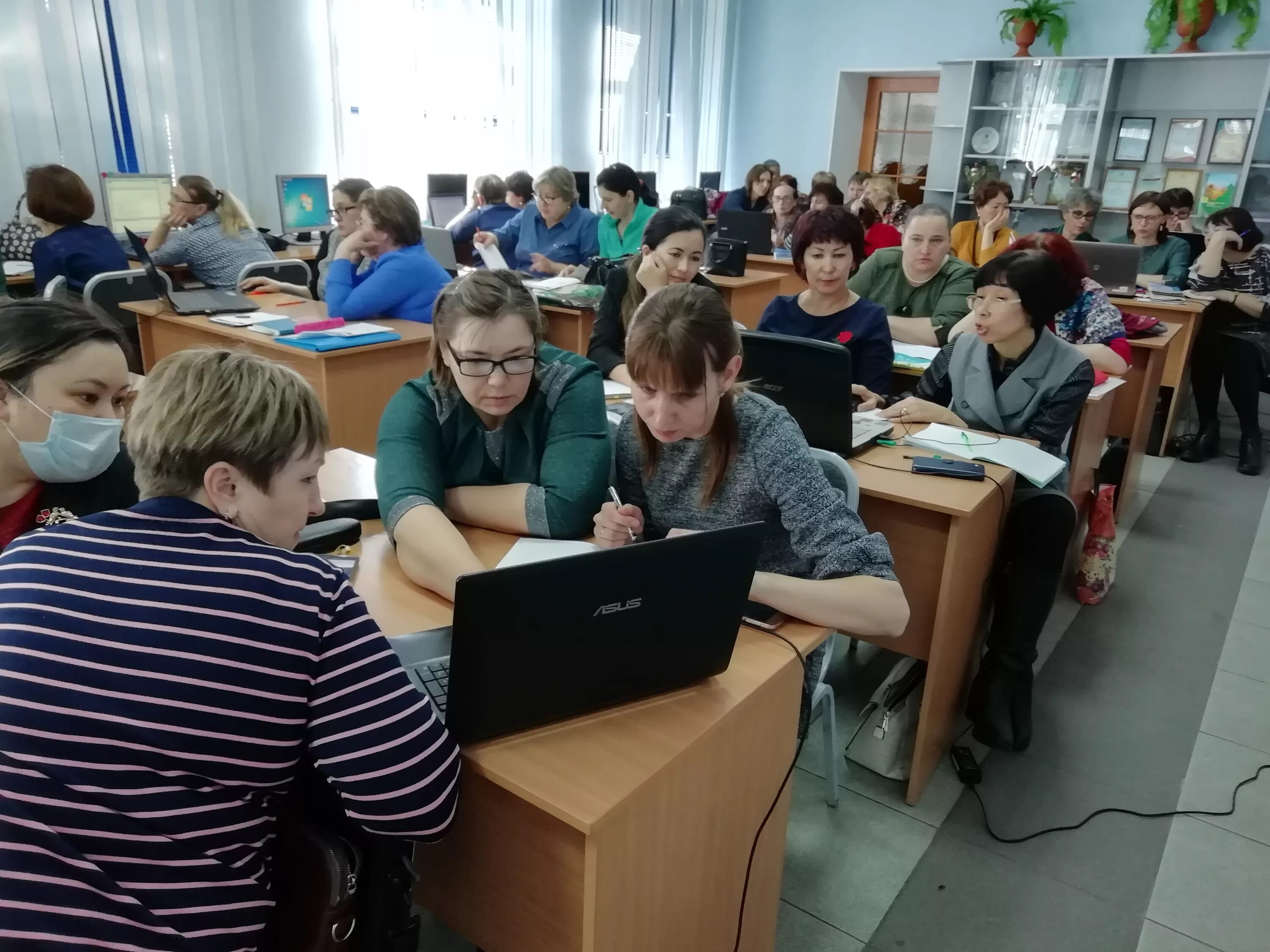 удостоверение о повышении квалификации. экзамен повышение квалификации. сертификат о повышении квалификации сметчика. повышение квалификации в сфере туризма. удостоверение о краткосрочном повышении квалификации.