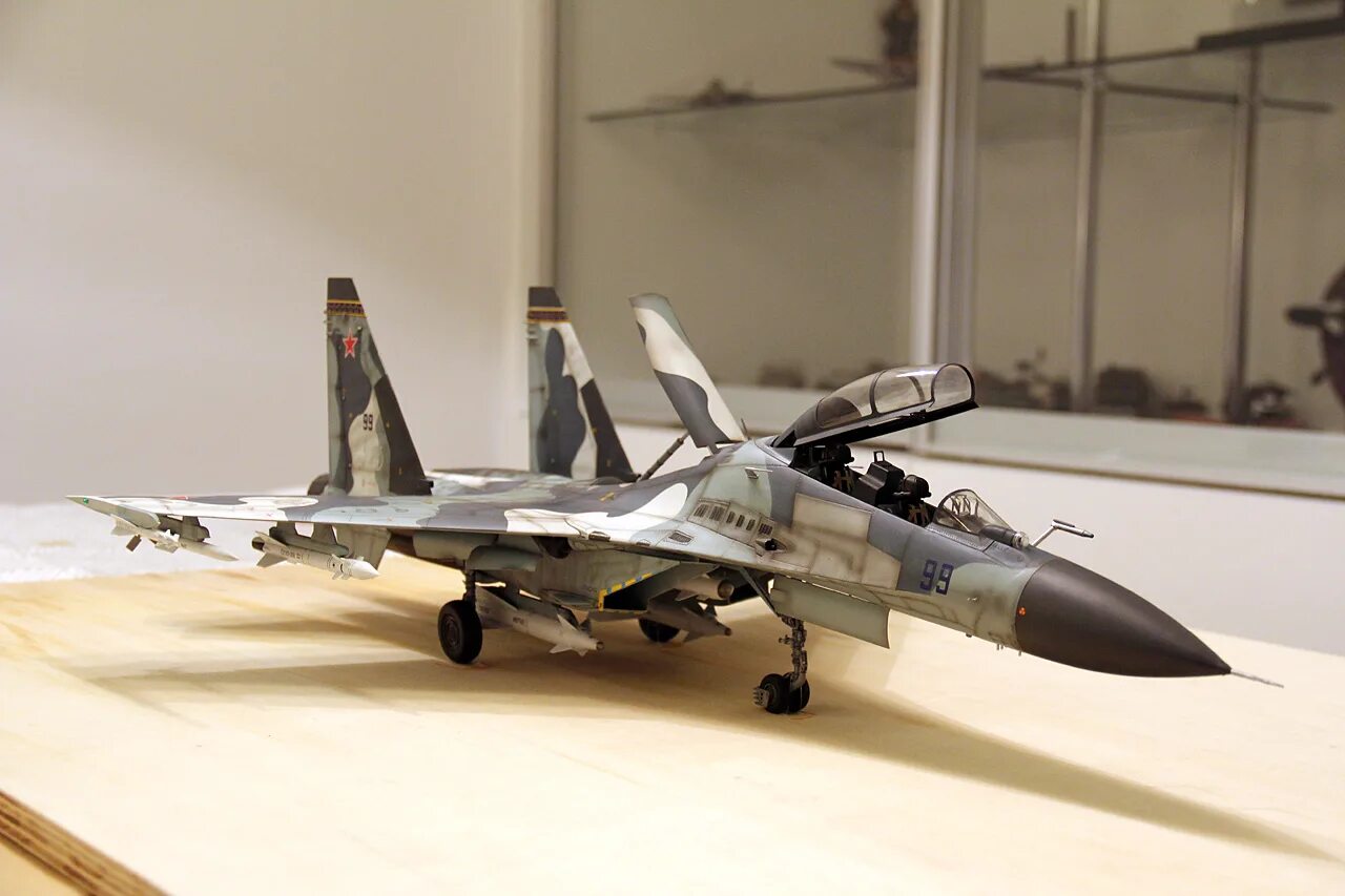 Mclaren honda mp4/14. су-75 модель звезда. Hyundai i30 моделька. 1:32 su-30mkk trumpeter. модель 1 30.