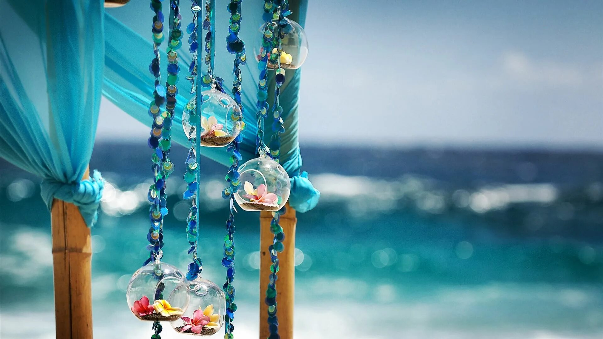 романтические сердечки. сердечки картинки. красивые сердечки. плюшевый мишка. яркие сердечки.