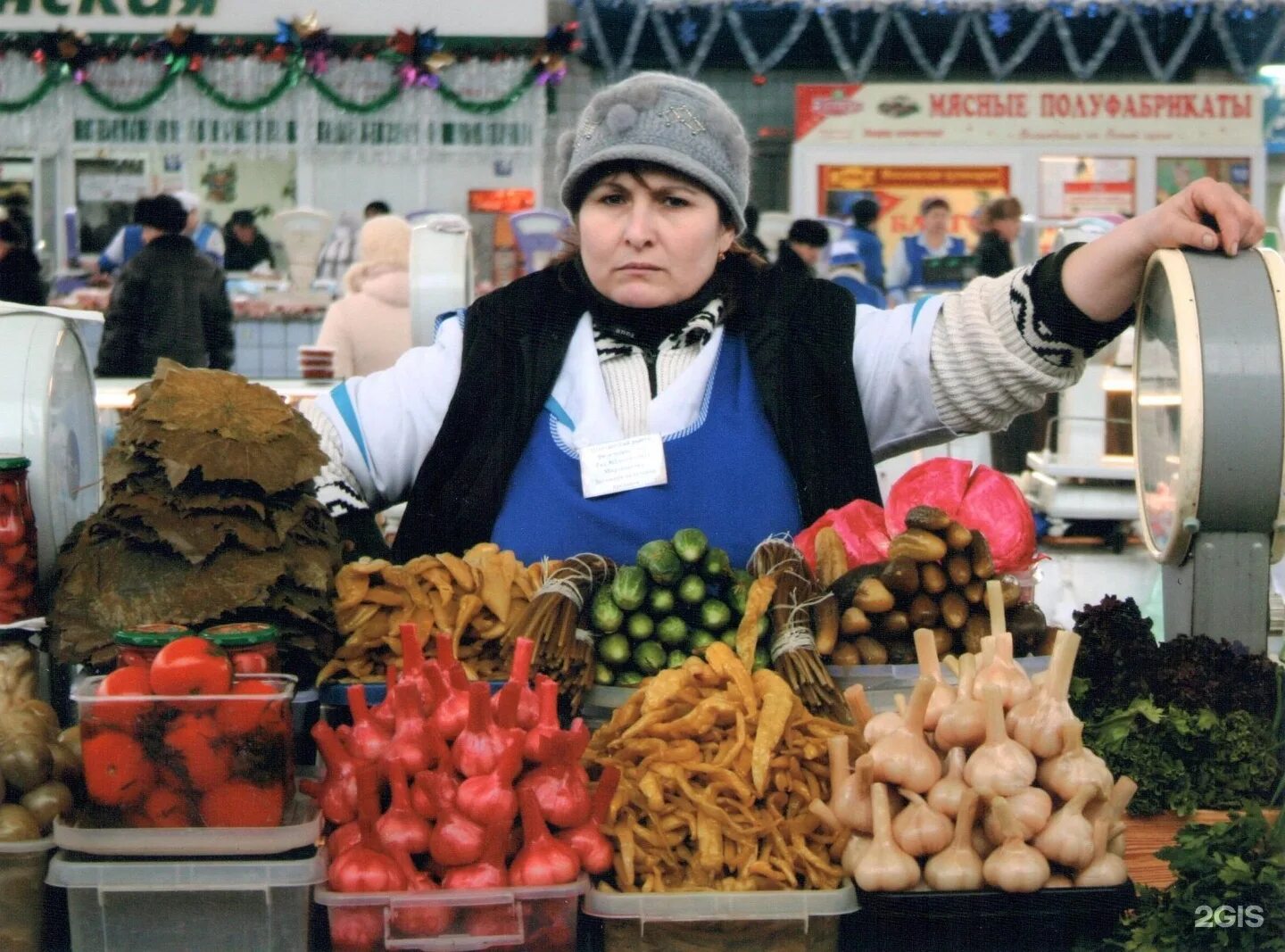 Шарташский рынок, Екатеринбург, Восточная улица, 15а. Шарташский рынок в Екатеринбурге. Шарташский рынок в Екатеринбурге фото. Цветы на Шарташском рынке. Рынки екатеринбурга сайт