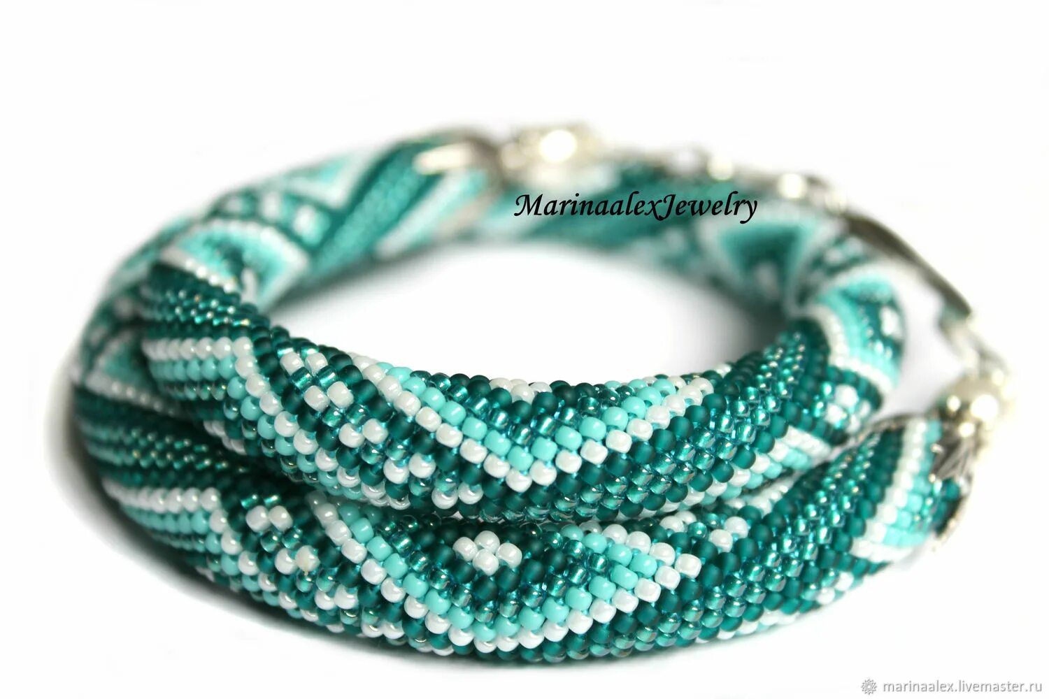Волны бисером. Брошь морская волна бисер. Волны бисером. Воротник чокер. Волны бисером.