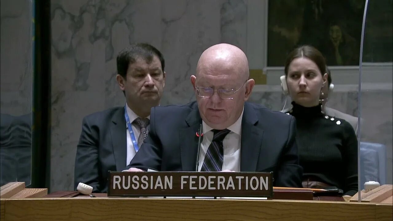 Представитель России в ООН заместитель Небензя. Заместитель Небензя в ООН. Помощники Небензя в ООН. Небензя в ООН последнее выступление 2022.