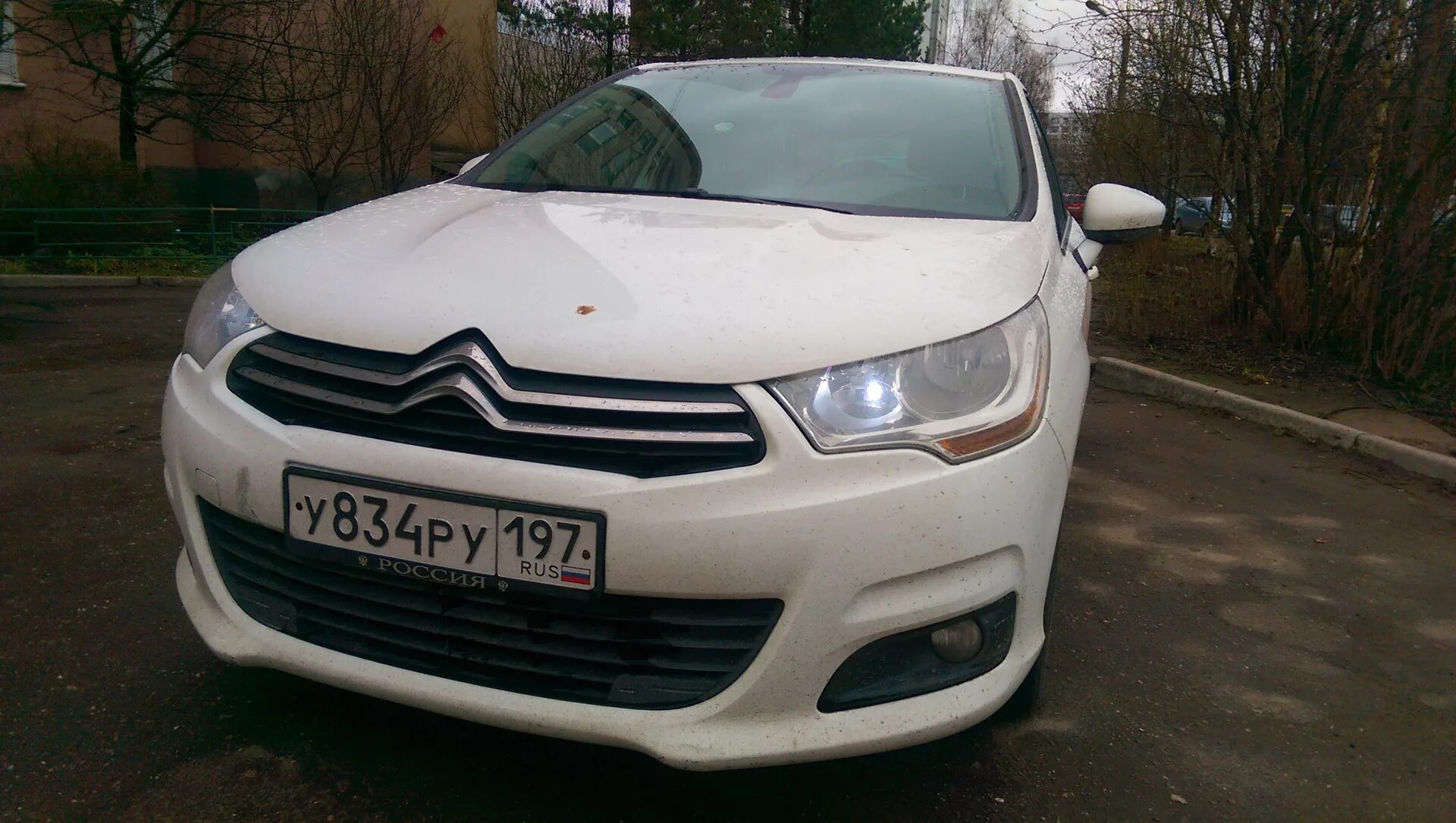 Дхо ситроен. ДХО Citroen c4 b7. Citroen c4 b7 дневные ходовые огни. Ходовые огни Ситроен с4 седан. Citroen c4 ДХО.