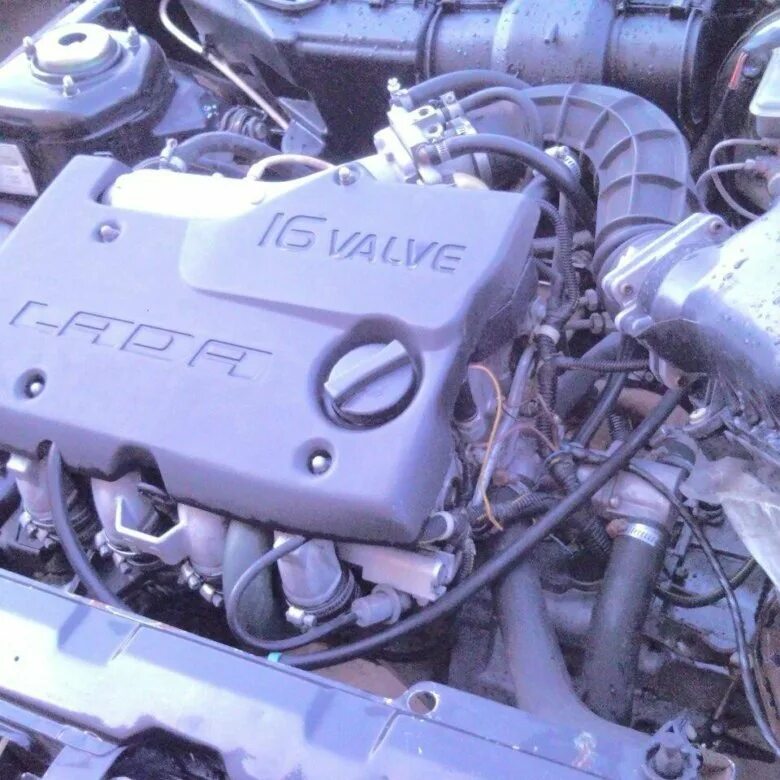 Мотор ВАЗ 2112 16 клапанов 124. Мотор 16кл ВАЗ 2112. Мотор 16 клапанный ВАЗ 2112. 120 Мотор 16 клапанный ВАЗ 2110.