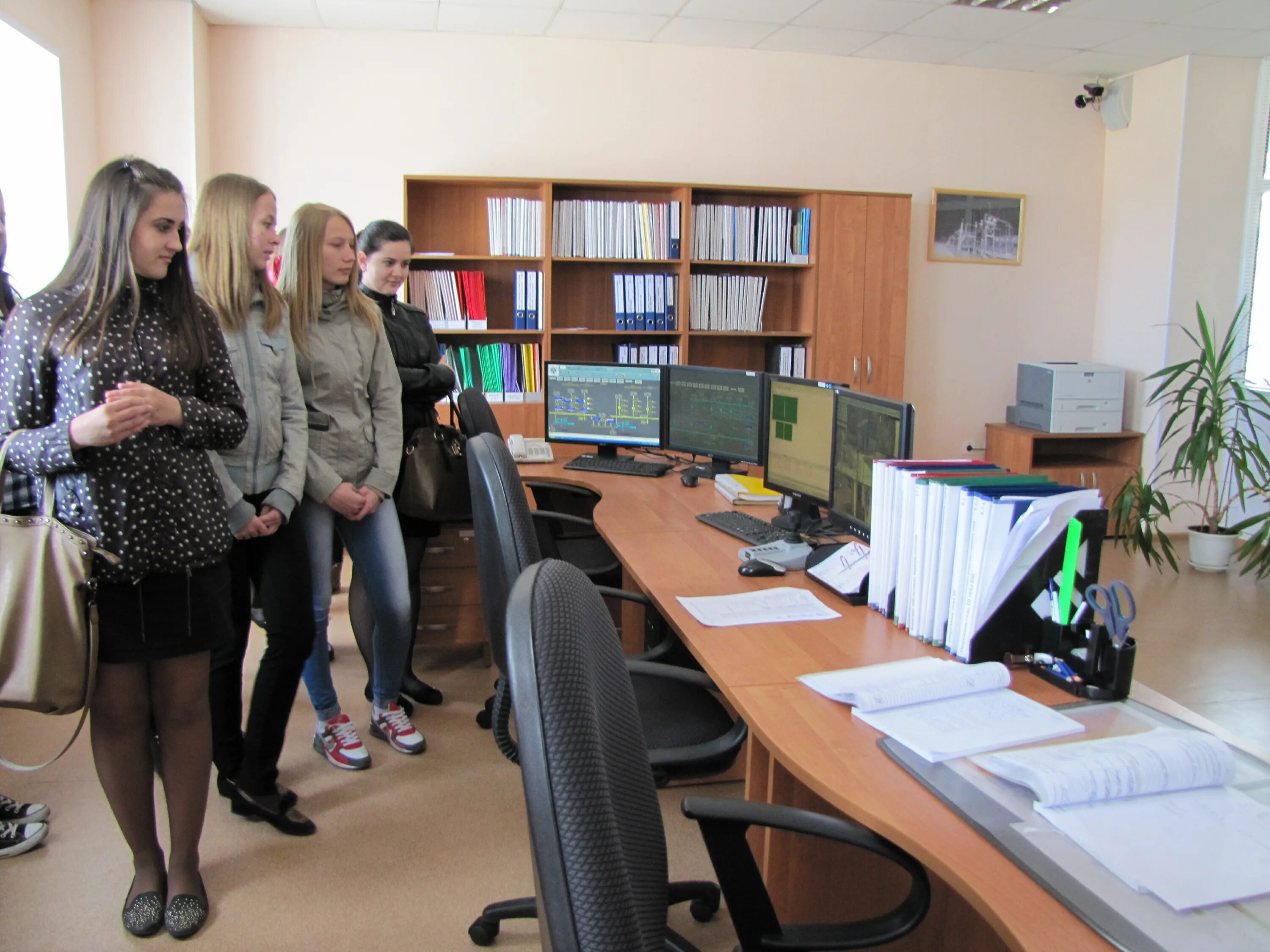 образования саяногорск. стэми отзывы саяногорский техникум. скитович саяногорск. здание администрации города саяногорска. заводской микрорайон саяногорск.