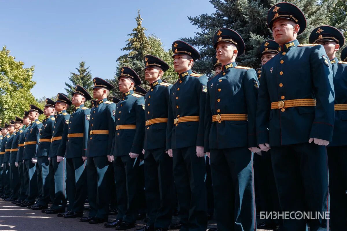 Выпуск Казанского танкового училища. Танковое училище Казань Карсаков. Казанское танковое военное училище. МОСВОКУ выпуск 2022. Новости танкового училища