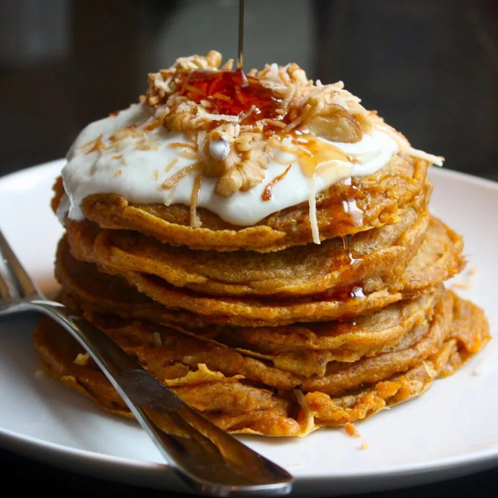 Самые вкусные блины на масленицу. Оригинальные блины. блюда с блинами. необычные блины. необычные блинчики.