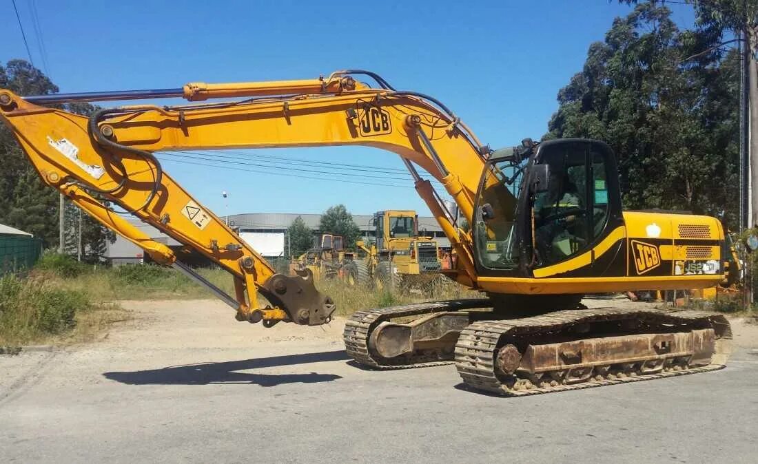 Гусеница jcb. Экскаватор jcb 200. jcb 200 гусеничный. экскаватор jcb js200. js200 jcb гусеничный.