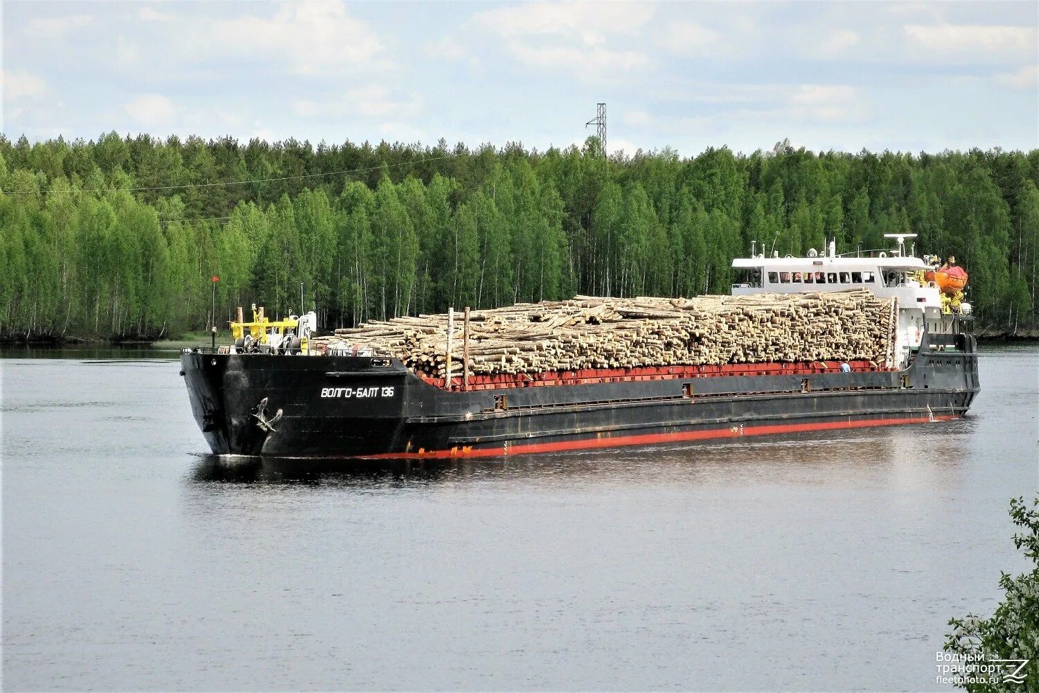 Осадка судов река море