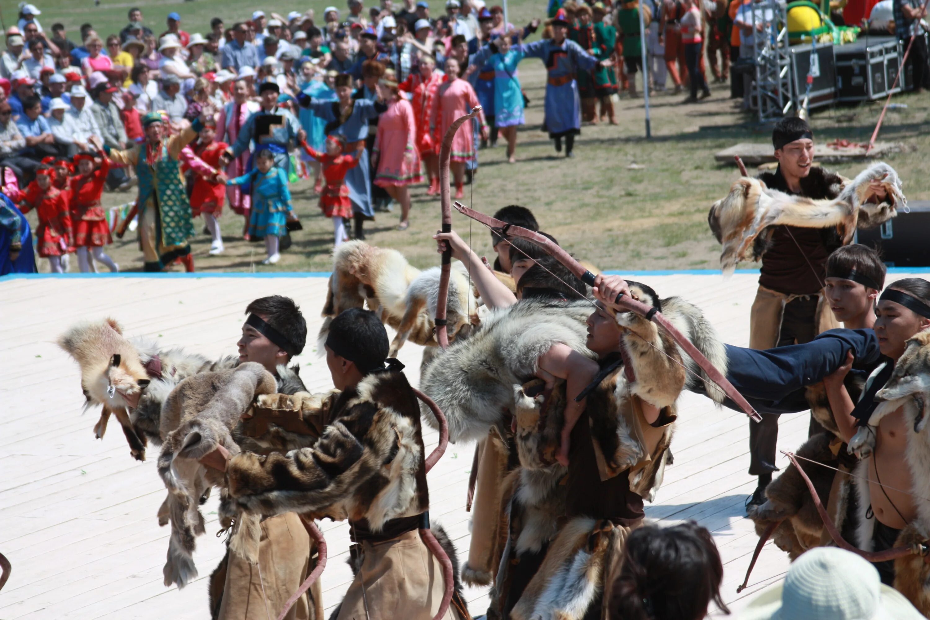 Номадик балет конкурс монголия лэибэл. Фестиваль кочевники. Голос кочевников 2021 в бурятии. Фестиваль кочевники. Фестиваль голос кочевников улан-удэ 2022.