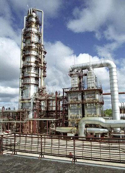 Усинск нефтеперерабатывающий завод. Ярегское месторождение лукойл. Лукойл ухта нпз. Тэц поселка северного воркута. Лукойл ухта нпз.