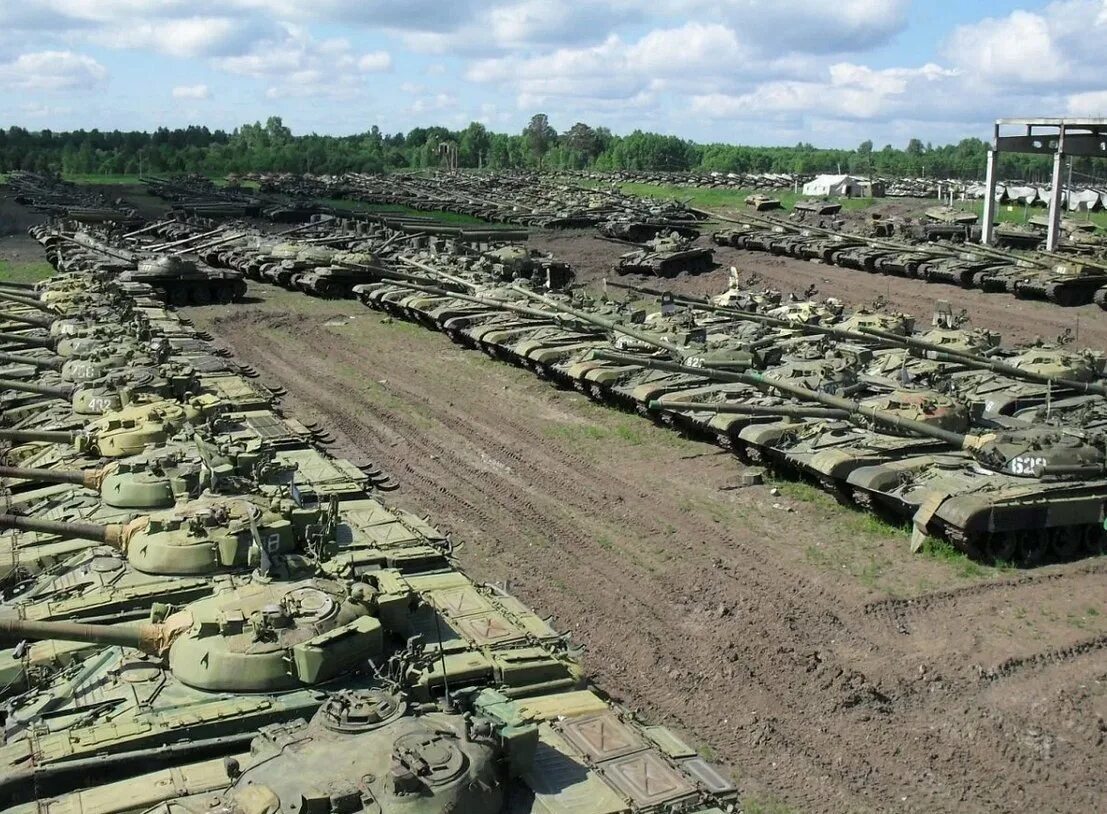 Где строили танки. БХВТ т80. База резерва танков верхняя Пышма. 2544-Я Центральная база резерва танков. Кладбище танков т-72.
