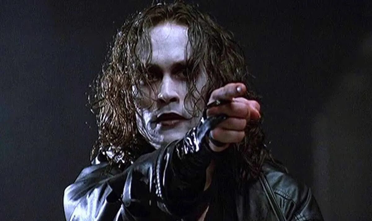 Ворон 1994. Ворон / the Crow (1994). Brandon Lee ворон. Умный ли ворон