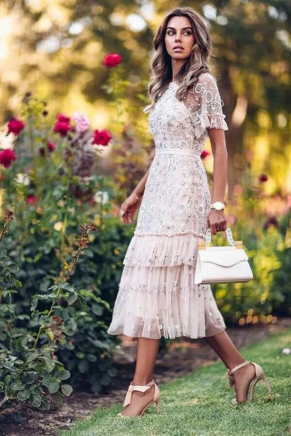 Holiday Party Decor + Outfit Ideas - Welcome to Olivia Rink Christmas outfits wo