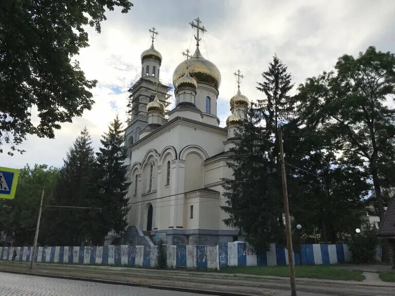 Храм святой мариамны калининград. Храм святых кирилла и мефодия калининград. Храм и мефодия калининград. Калининград проспект мира 132б храм кирилла и мефодия. Калининград храм кирилла и мефодия проспект мира.