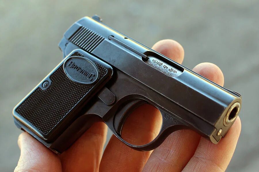 Baby browning. Браунинг бэби 6.35. Baby Browning 25 ACP. Browning 1906 бэби. FN Baby Browning.