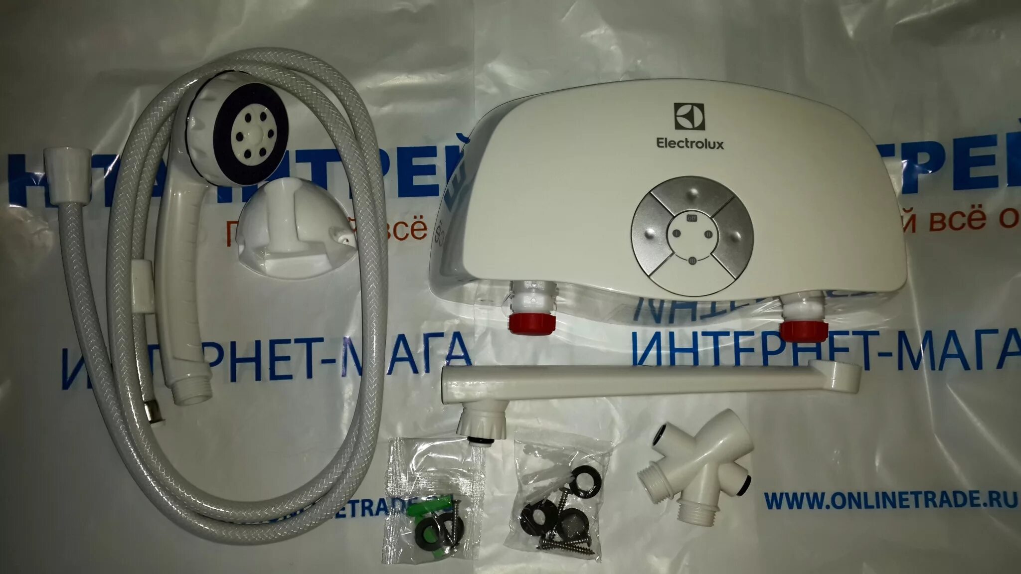 Как подключить проточный водонагреватель electrolux. Проточный водонагреватель электролюкс 5.5. водонагреватель проточный etalon 3.5. проточный водонагреватель electrolux np minifix 5.5 ts.