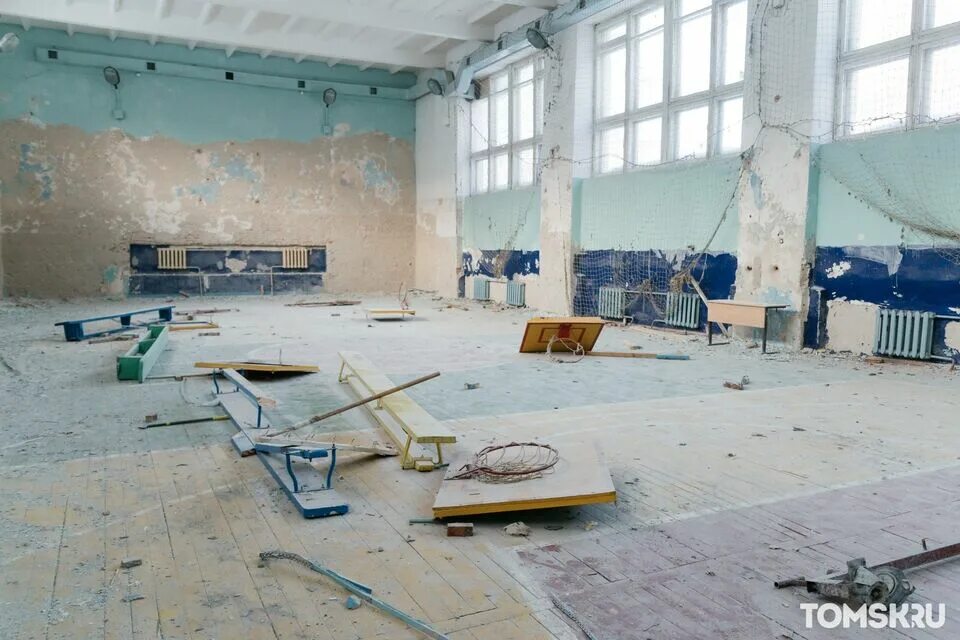 Ремонт в школах томска. Ремонт в школах томска. Ремонт в школах томска. Места в школе. Капитальный ремонт.