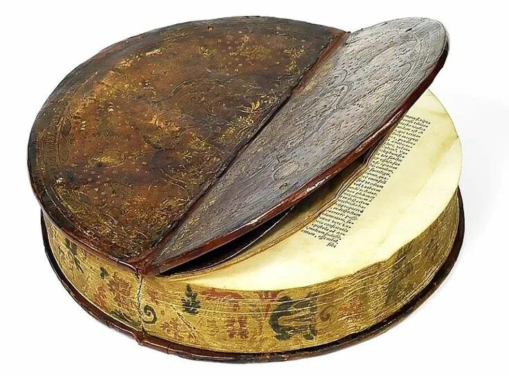 1590 г