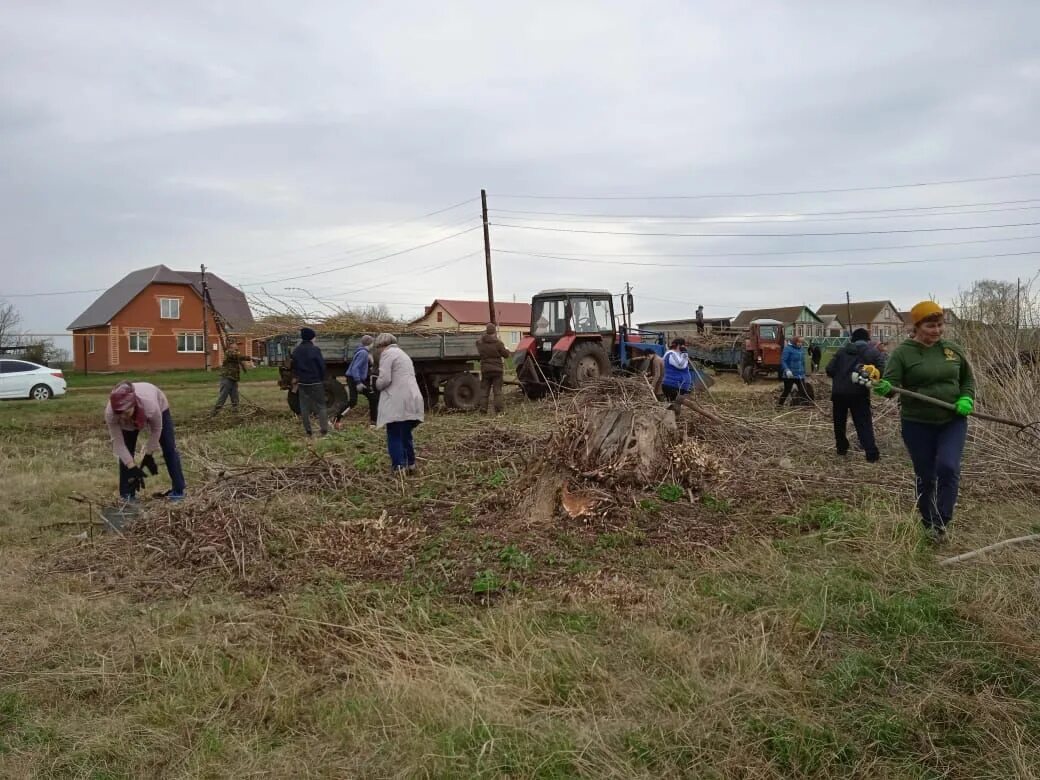 Погода аксубаево на неделю 10. Аксубаево татарстан. 9 мая аксубаево. Аксубаево татарстан. Атут аксубаево.