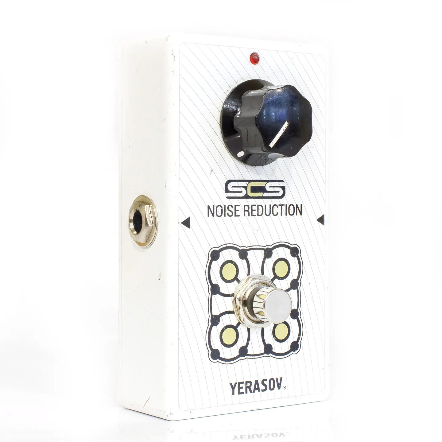 Noise reducer. Yerasov scs-10 батарейный разъем. yerasov scs-10 питание от батареек. yerasov педаль эффектов nr-10 scs noise reduction.