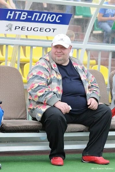 Как сейчас выглядит сергей крылов Крылов Сергей петь караоке Хочу я быть с тобою рядом песню онлайн бесплатно