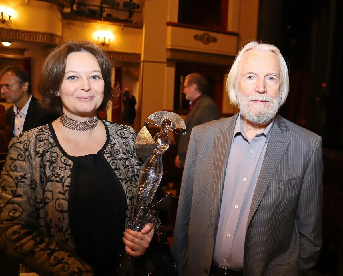 Сколько лет любшину актеру сейчас. Сколько лет любшину актеру сейчас. Любшин станислав актер. Любшин станислав актер. Станислав любшин фото.