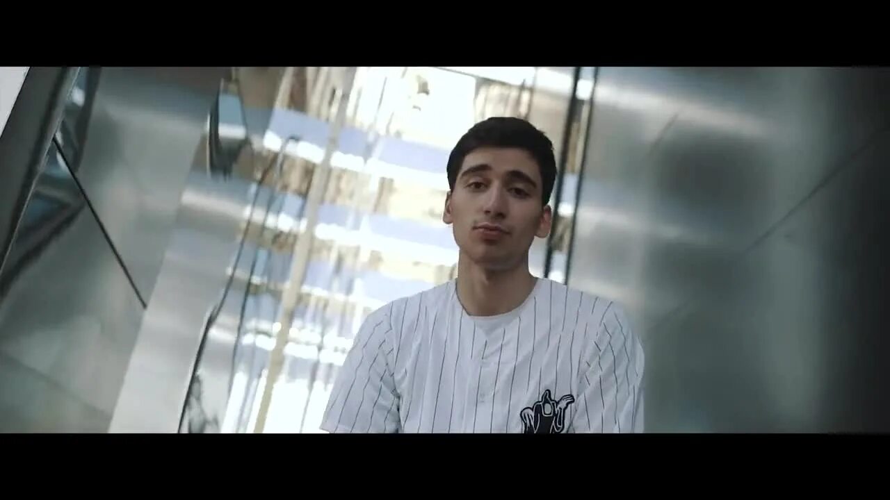 Хостел хоуми я песня джекпот. Джекпот апнул хоуми я. Джекпот mr lambo. Хостел хоуми я песня джекпот. Mr lambo репер.