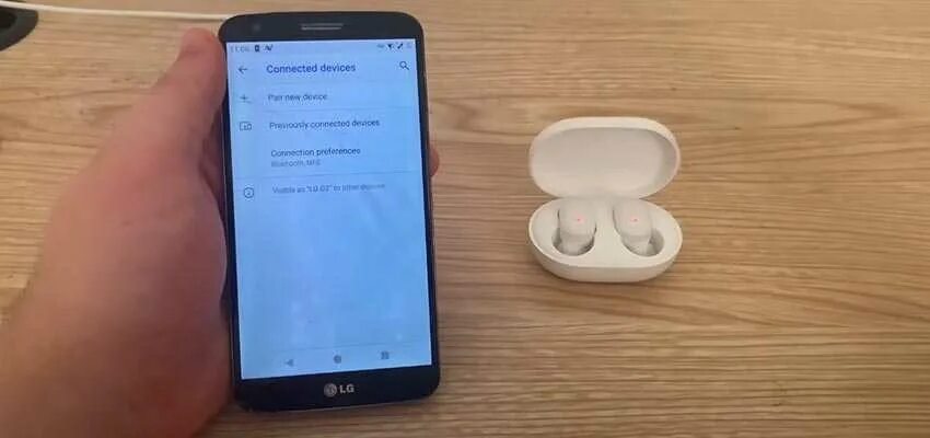 Как подключить redmi airdots к телефону. Беспроводные наушники xiaomi подключение к смартфону. подключение ксяоми наушников. как подключить беспроводные наушники сяоми к телефону.