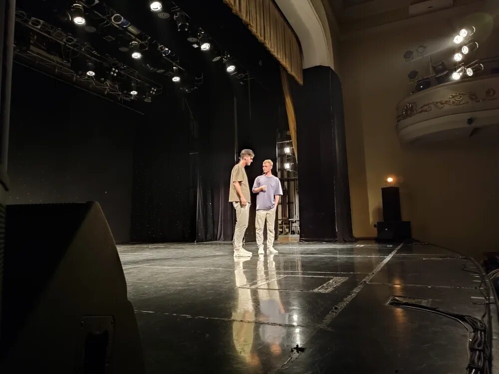 Преображение спектакль. Нитья швабракадабра преображение. Театр нитья в заречном. Театр нитья ижевск. Спектакль нитья.