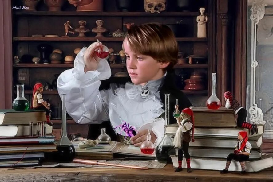 Маленький волшебник. Мальчик волшебник. Юный волшебник. Добрый волшебник. Юный волшебник.