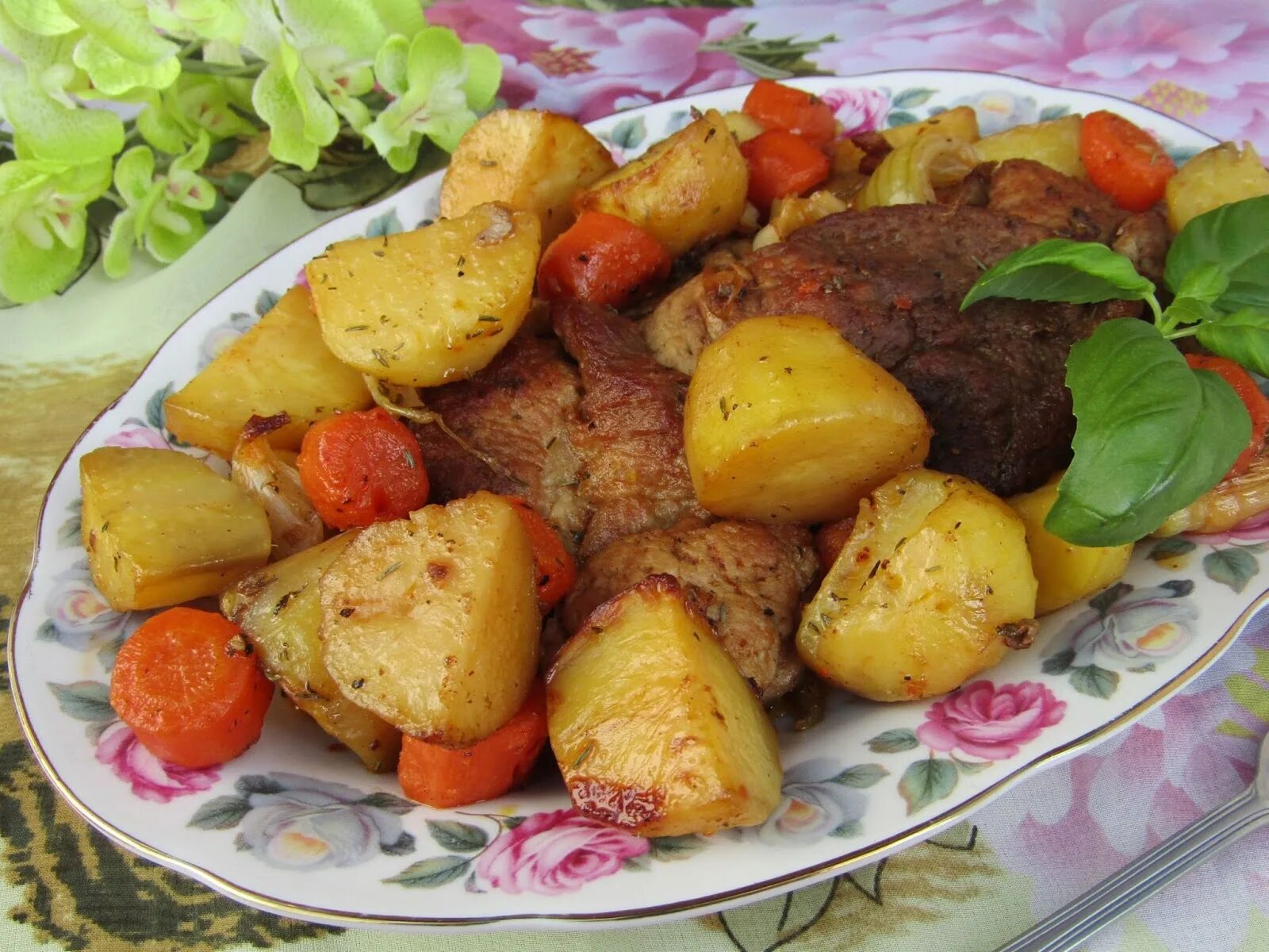 Мясо свинина с картошкой CoffMachines.ru