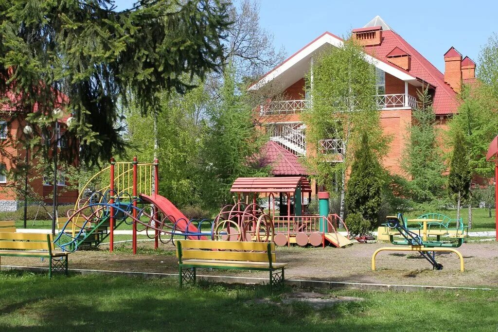 лесной городок пансионат метрополитена. оздоровительный метрополитен. оздоровительный комплекс в лесном городке метрополитен бассейн. оздоровительный метрополитен. лесной городок пансионат метрополитена.
