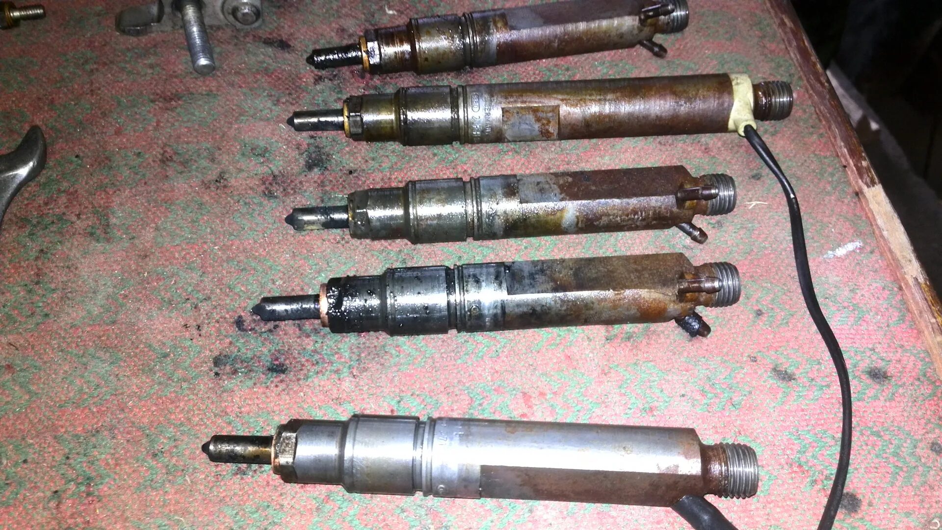 5. форсунки ауди а6 с5 2. 5. 2. колечки на форсунки ауди а6с5 2,4.