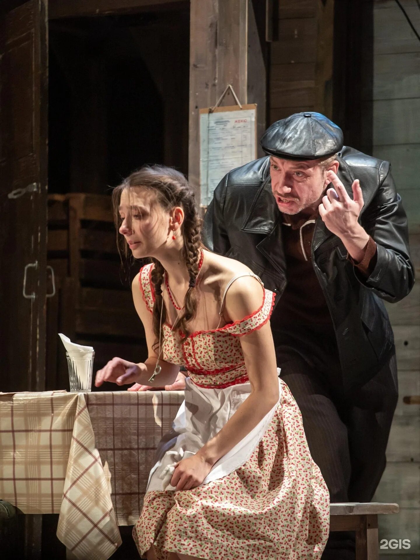 Жестокие игры арбузов спектакль. Санкт-петербургский молодежный театр на фонтанке. Молодежный театр на фонтанке санкт-петербург малая сцена. Театр молодежный на фонтанке санкт петербург афиша. Спектакль молодёжного театра три сестры.