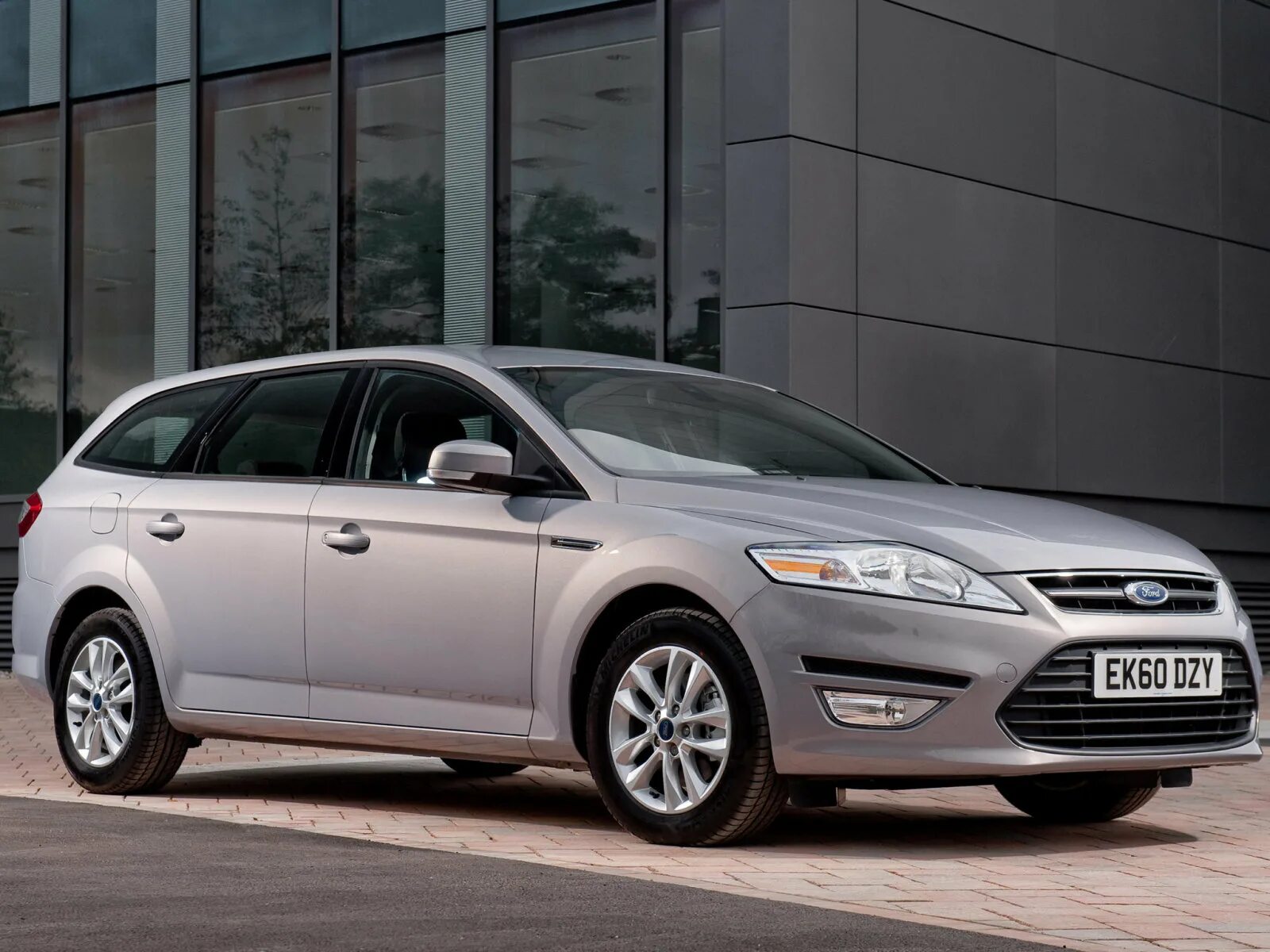 Форд мондео 4 белый. Форд мондео 5 седан. Форд мондео 5 лифтбек. Ford mondeo модель. Ford mondeo 4.