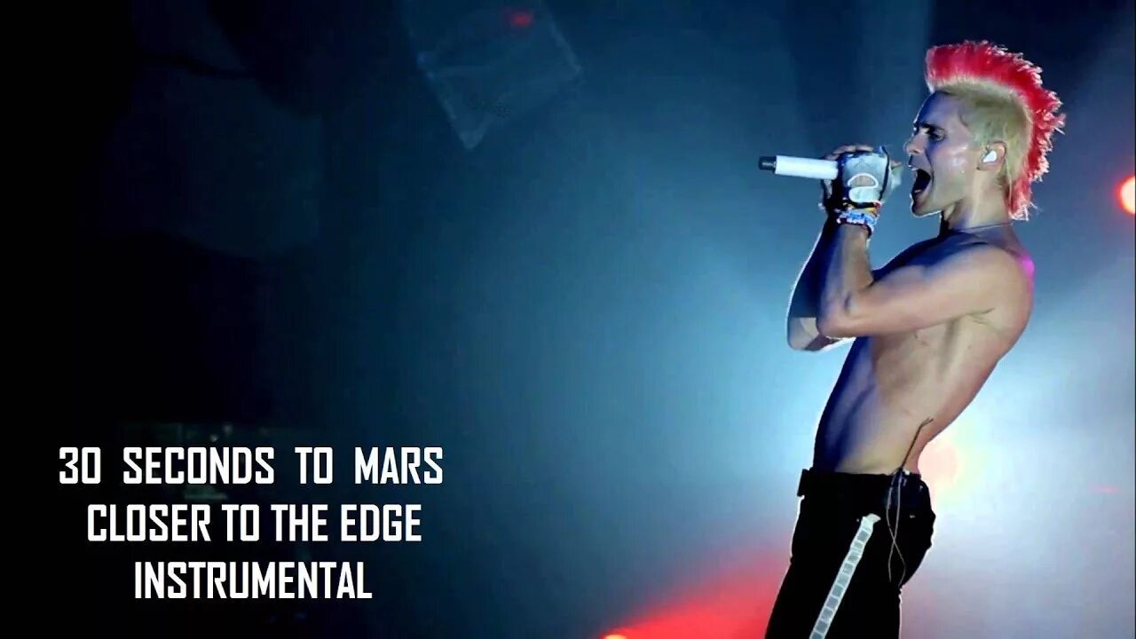 30 second to mars edge. Джаред лето. джаред лето торс. джаред лето 30 seconds to mars. джаред лето с микрофоном.