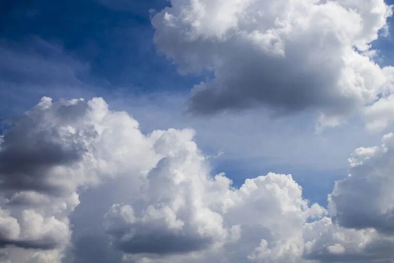 Cloudy ai. Ав-переменная облачность. малооблачно. cloudy partly sky. переменная облачность в сентябре.